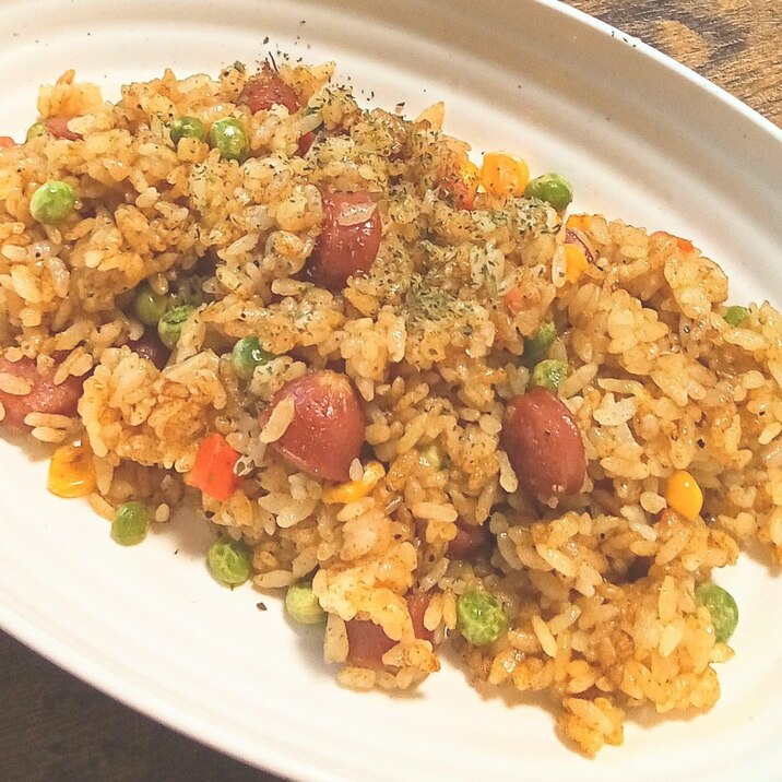 今日のお弁当に！！簡単スパイシーカレーチャーハン